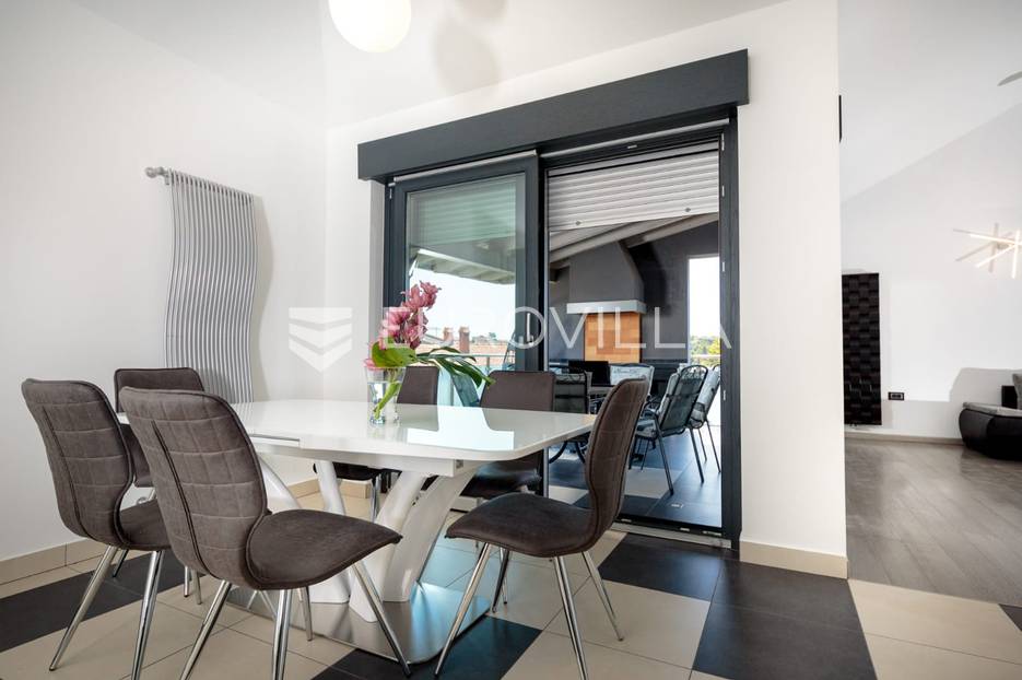 Apartment Zu verkaufen -  Pula