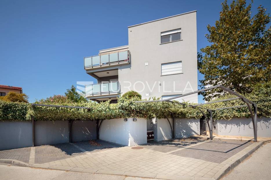 Apartment Zu verkaufen -  Pula