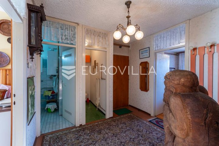 Stan na prodaju 74 m² – Banfica