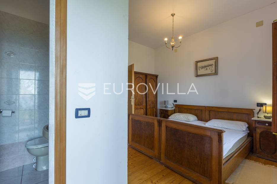 Haus Zu verkaufen -  Crikvenica