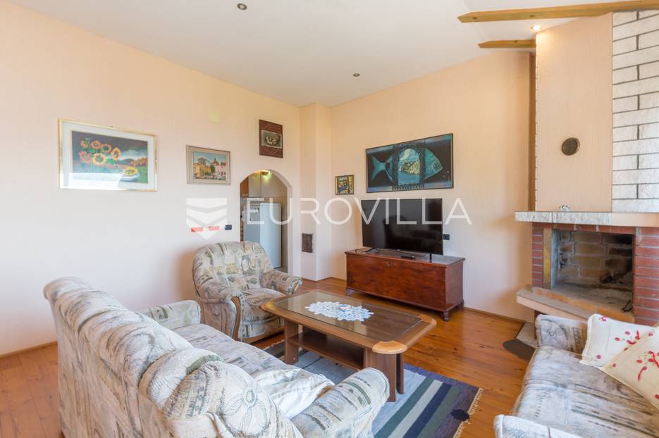 Haus Zu verkaufen -  Crikvenica