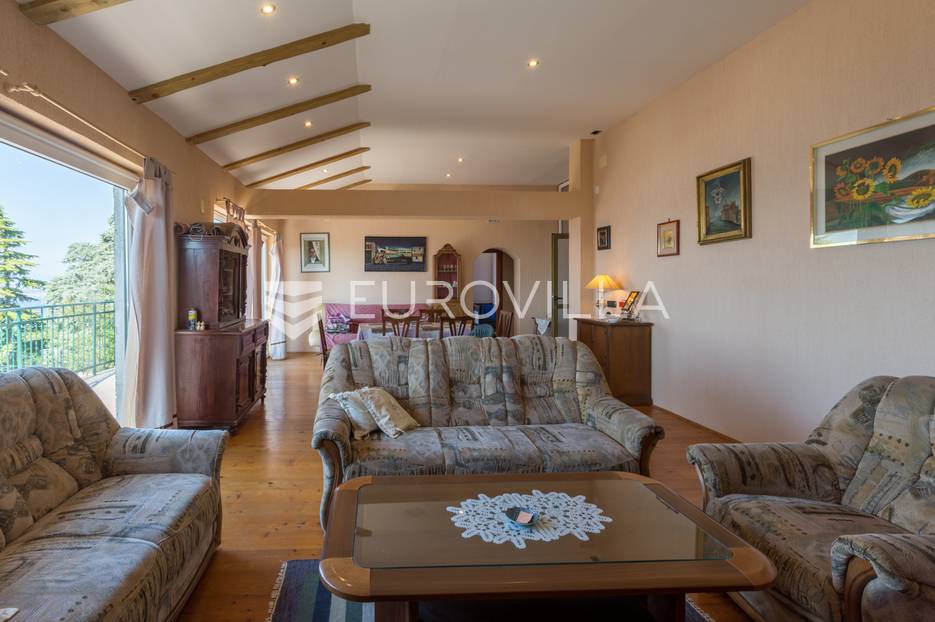 Haus Zu verkaufen -  Crikvenica