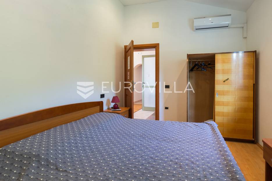 Haus Zu verkaufen -  Crikvenica