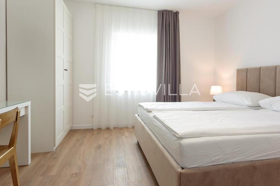 Casa In vendita - Splitsko-dalmatinska Trogir