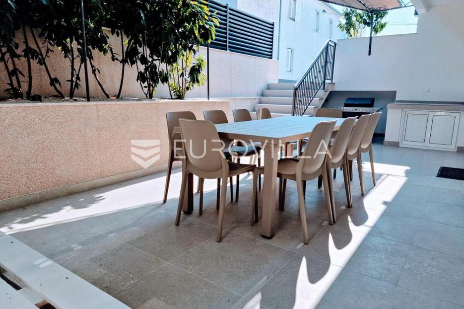 Casa In vendita - Splitsko-dalmatinska Trogir