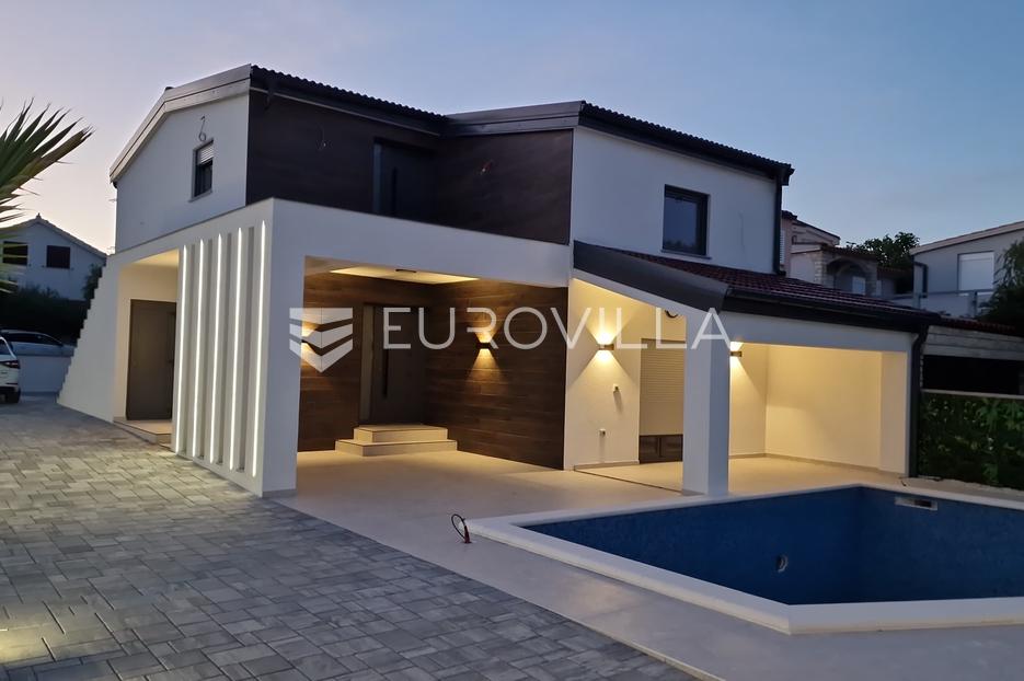 House For sale -  Vir