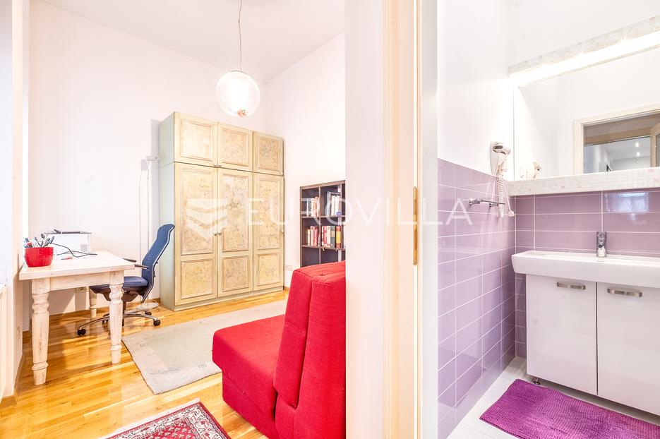 Flat For sale -  Donji Grad