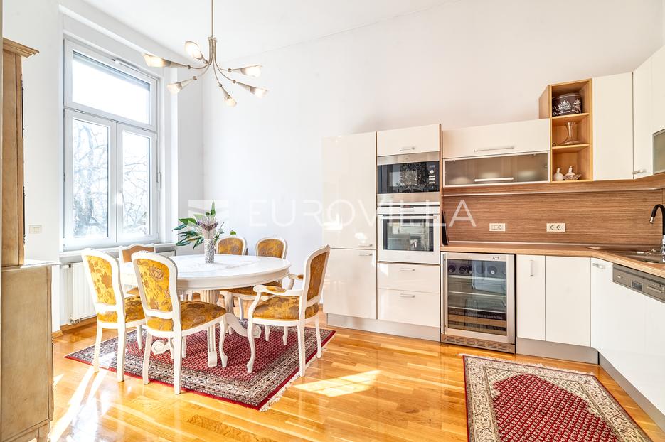 Flat For sale - Donji Grad - foto 4/11