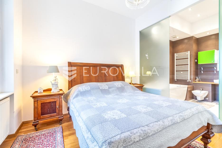 Flat For sale -  Donji Grad