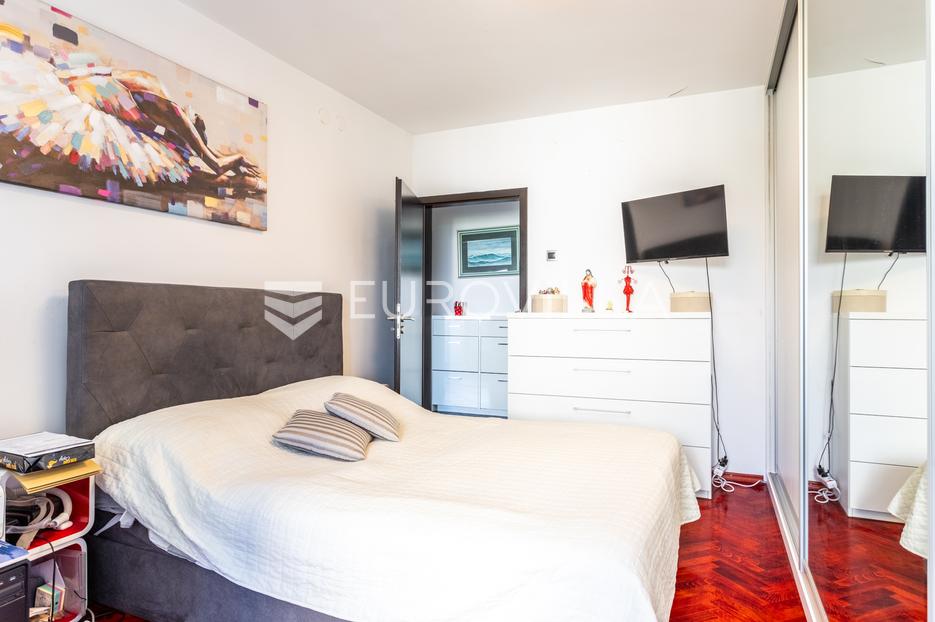 Apartment Zu verkaufen -  Split