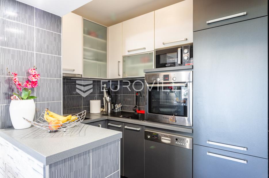 Apartment Zu verkaufen -  Split