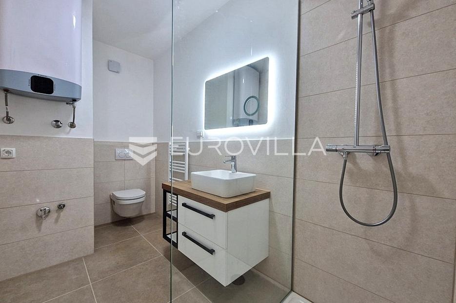 Appartamento In vendita -  Vir