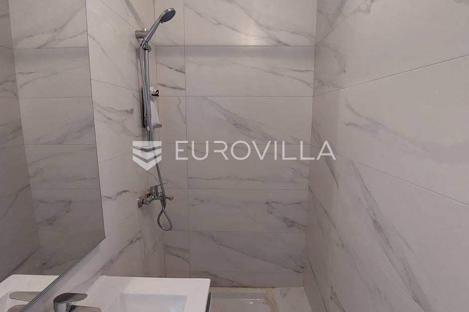 Appartement À vendre -  Medulin