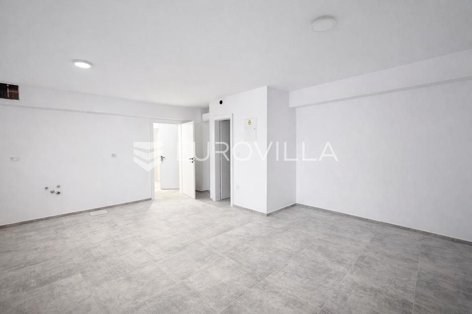 Apartmán Na predaj -  Novalja