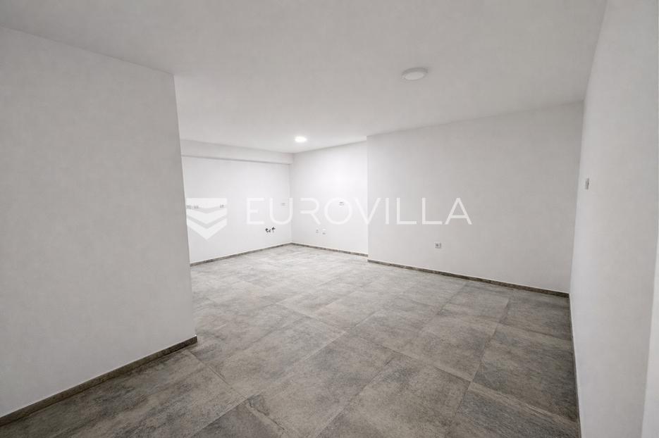 Apartmán Na predaj -  Novalja