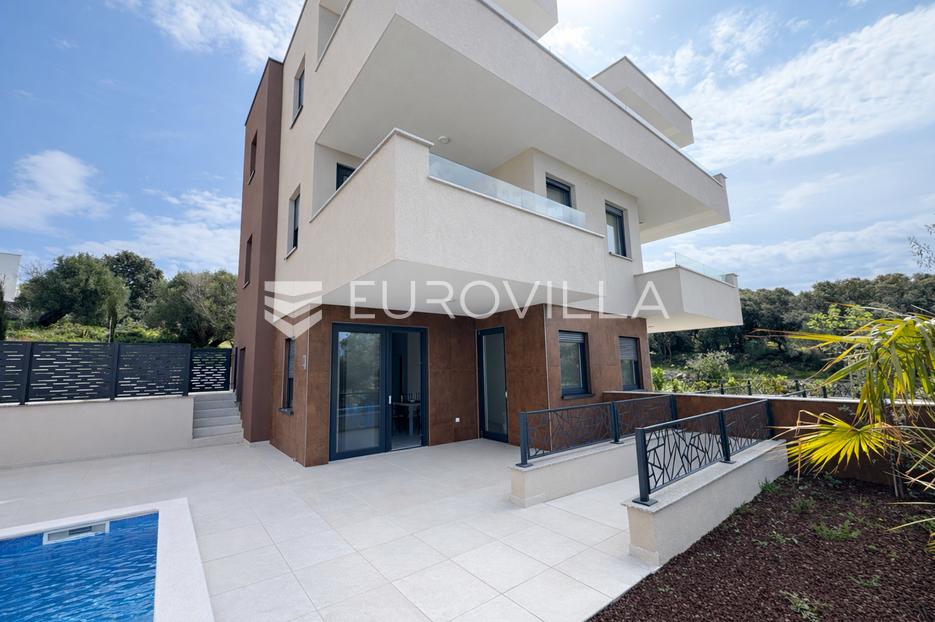 Apartmán Na predaj -  Novalja