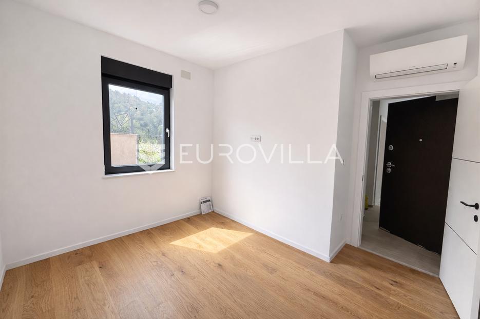 Apartmán Na predaj -  Novalja