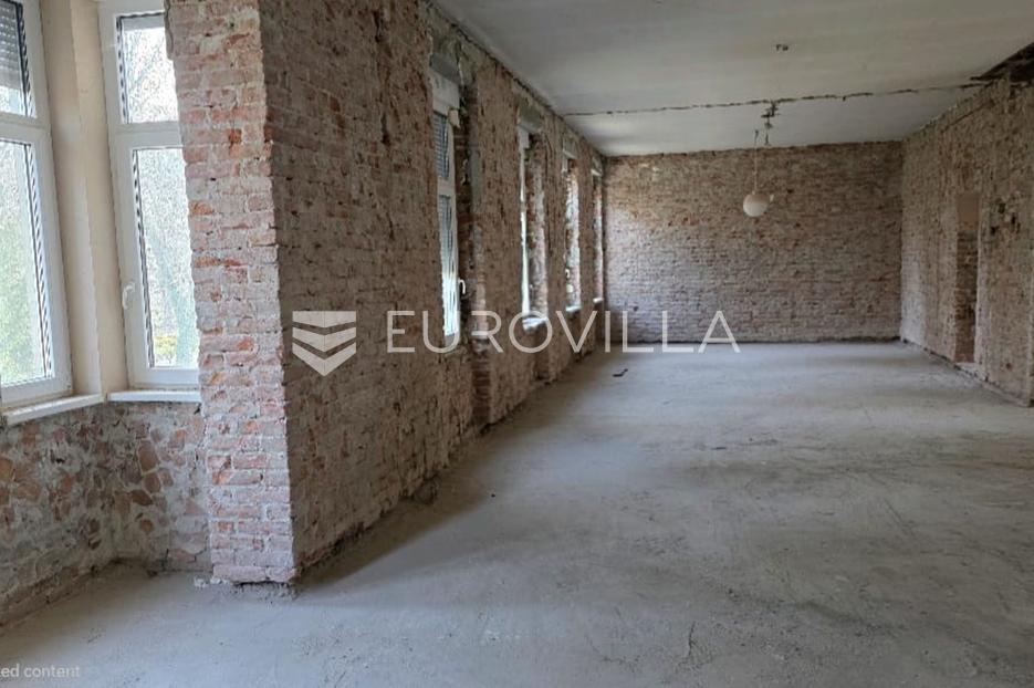 Mieszkanie Na sprzedaż - Osječko-baranjska Osijek