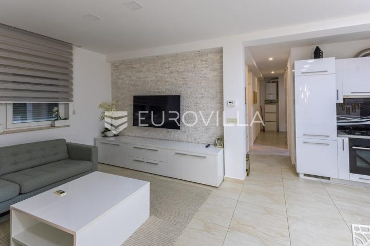 Apartmán na predaj 69 m² – Centar