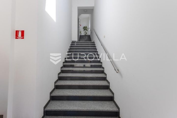 Appartamento In vendita - Brodsko-posavska Slavonski Brod - foto 2/15
