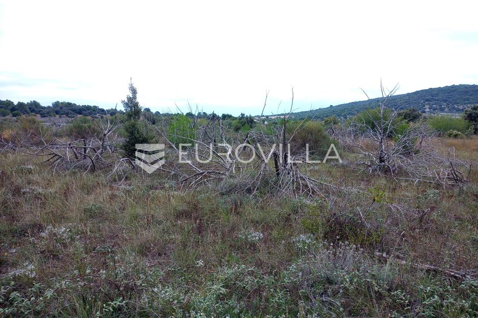 Land For sale -  Supetar