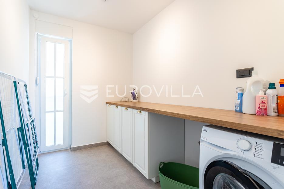 House For sale -  Rogoznica