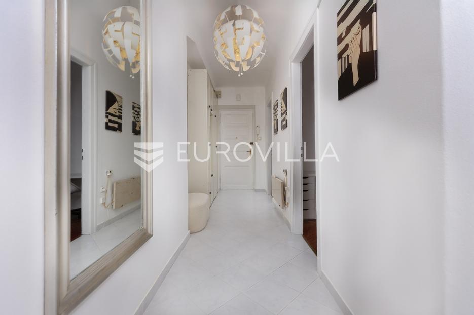Appartement À vendre -  Rijeka