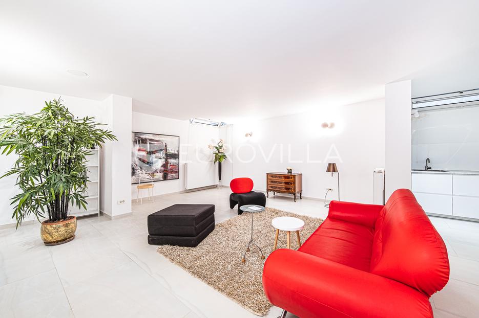 Locaux commerciaux À vendre - Grad Zagreb Trešnjevka - Sjever - foto 1/13