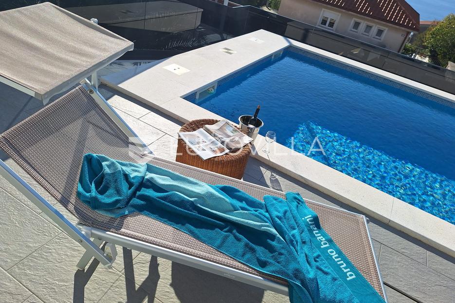 Kuća Na prodaju -  Novi Vinodolski