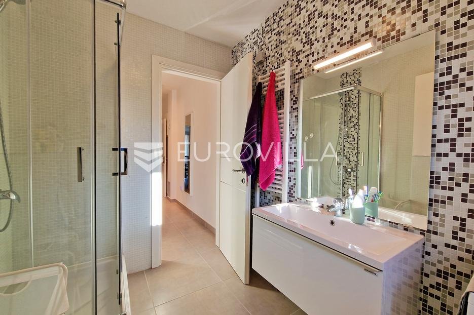 Appartement À vendre - Istarska Fažana