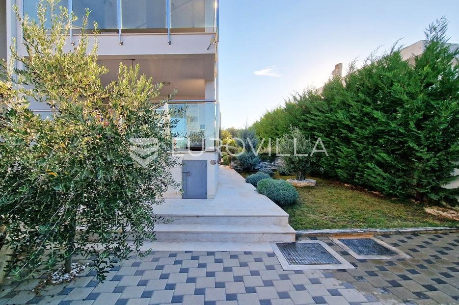 Appartement À vendre - Istarska Fažana - foto 3/32