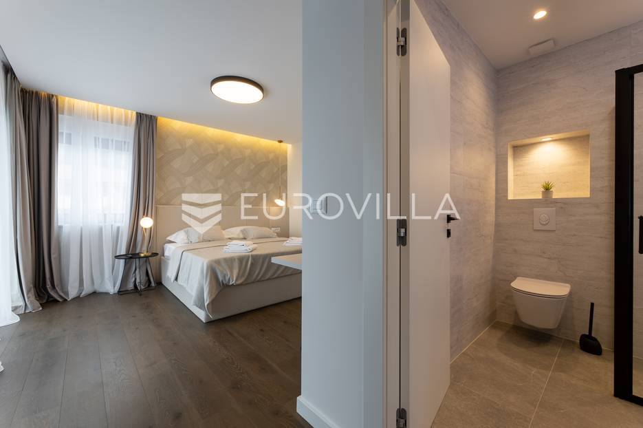 Kuća Na prodaju -  Kaštela