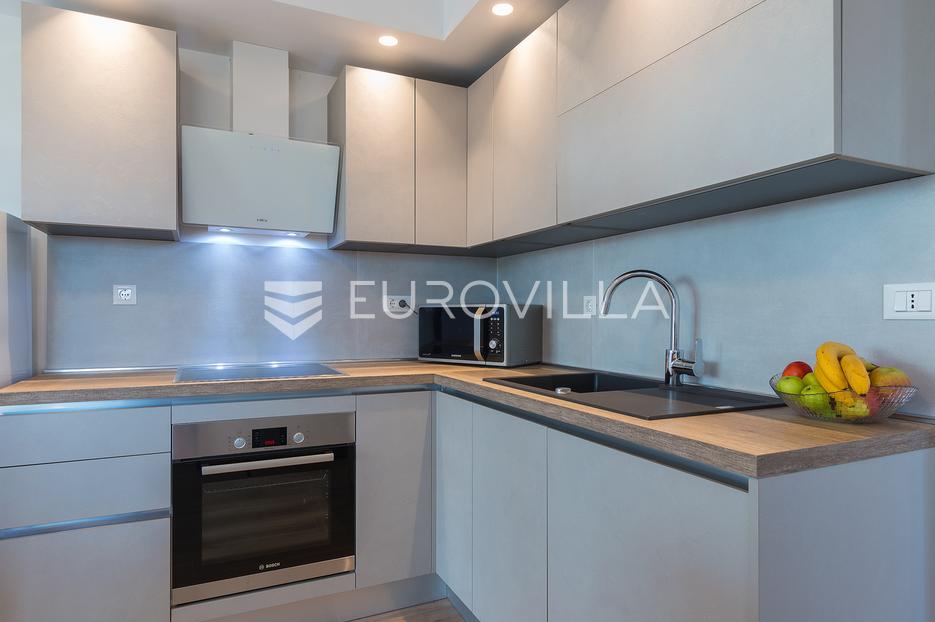 Casa In vendita - Istarska Medulin