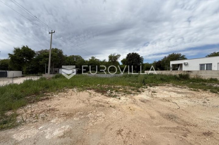 Grundstück zu verkaufen 576 m² – Ližnjan