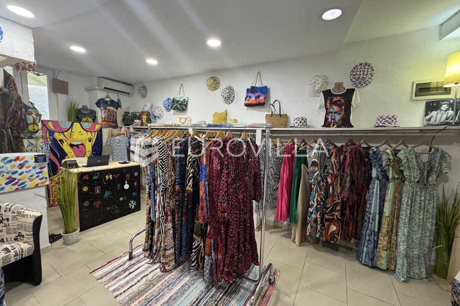 Poslovni prostor Na prodaju -  Rovinj