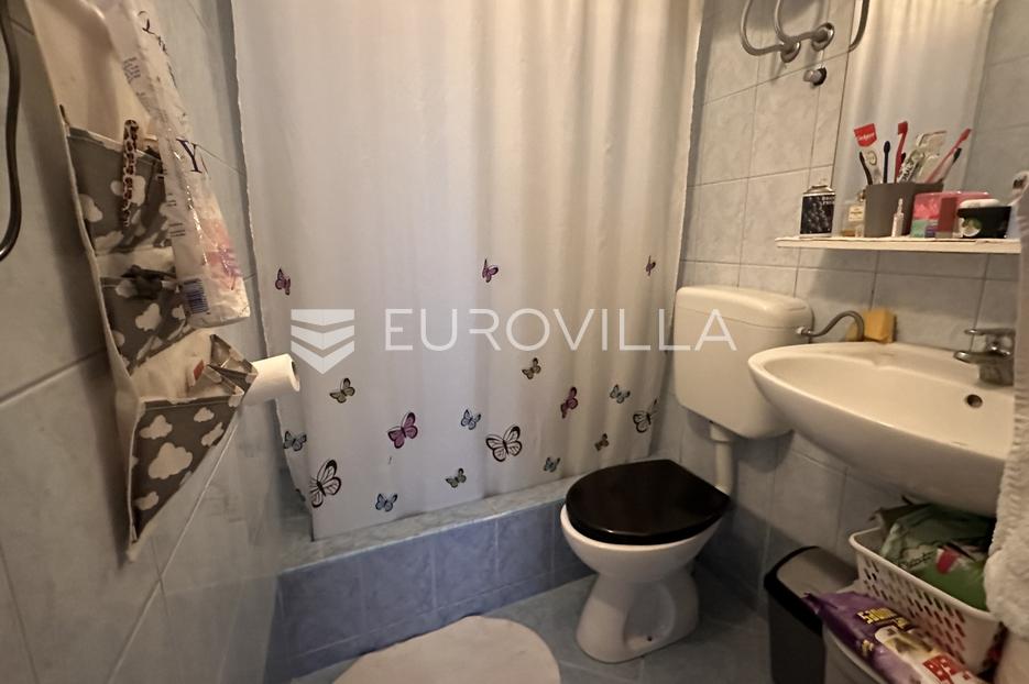 Poslovni prostor Na prodaju -  Rovinj