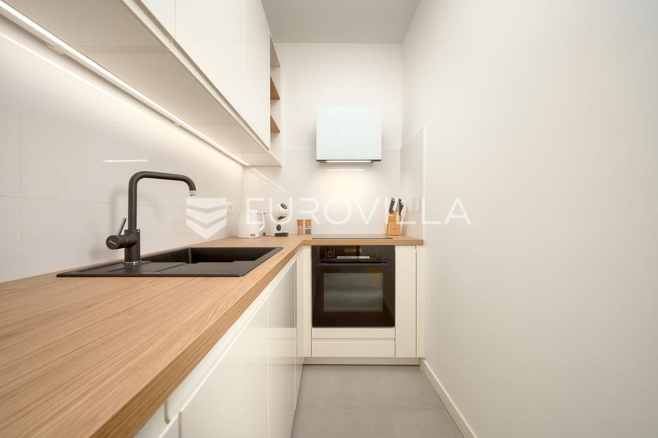 Flat For sale - Splitsko-dalmatinska Split - foto 5/15