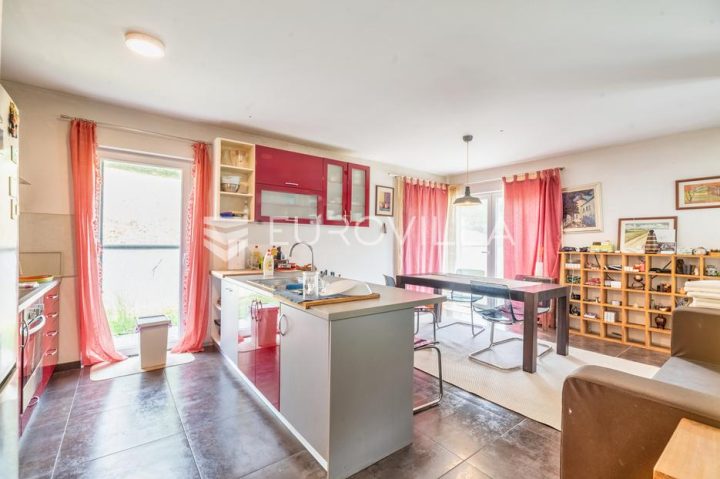 Appartamento in vendita 228 m² – Markuševec