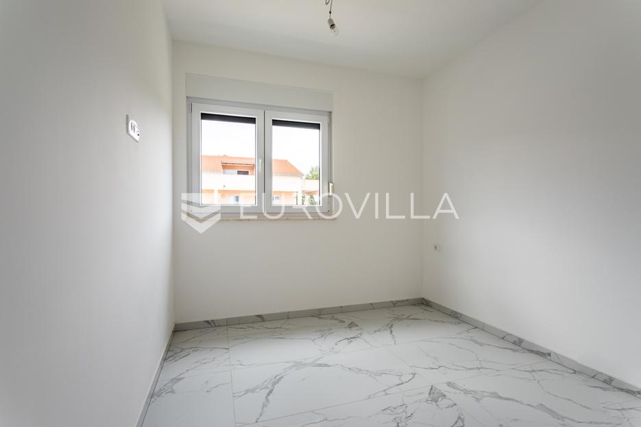 Apartma Na predaj -  Okrug