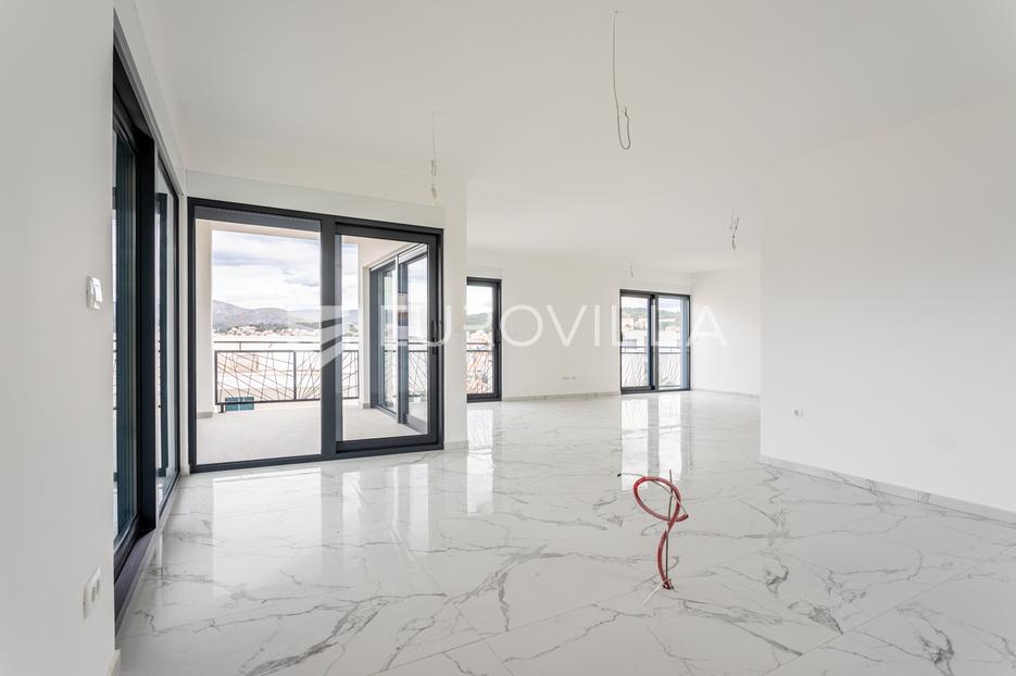 Apartma Na predaj -  Okrug