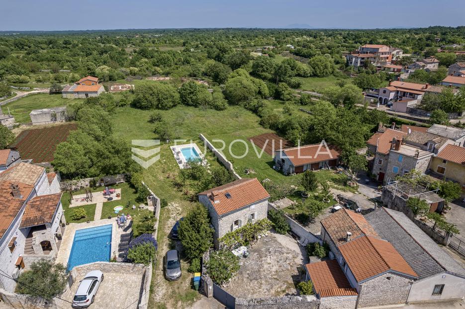 Dům Na prodej -  Svetvinčenat