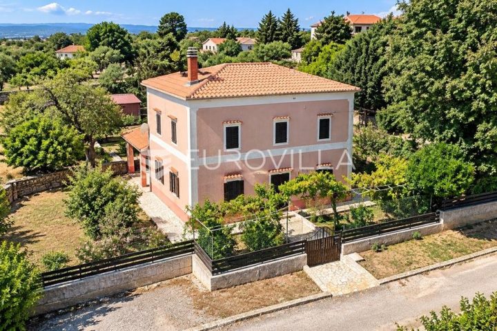 Haus zu verkaufen 280 m² – Punta Križa