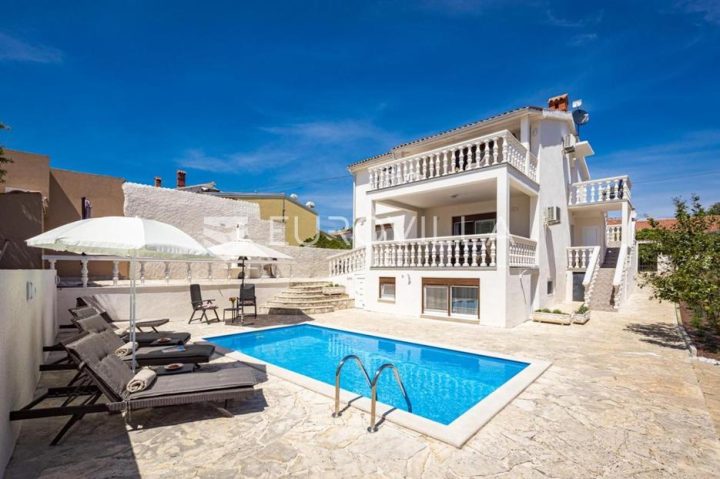 House for sale 205 m² – Medulin