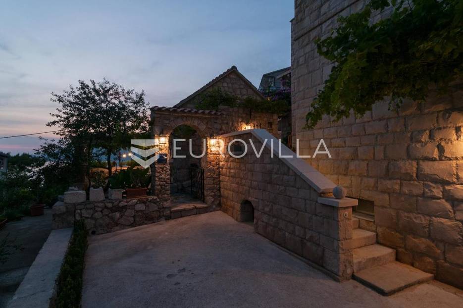 Dom Na sprzedaż -  Omiš