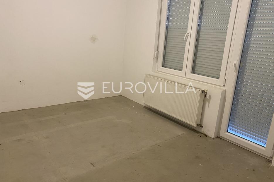Maison À vendre -  Slavonski Brod
