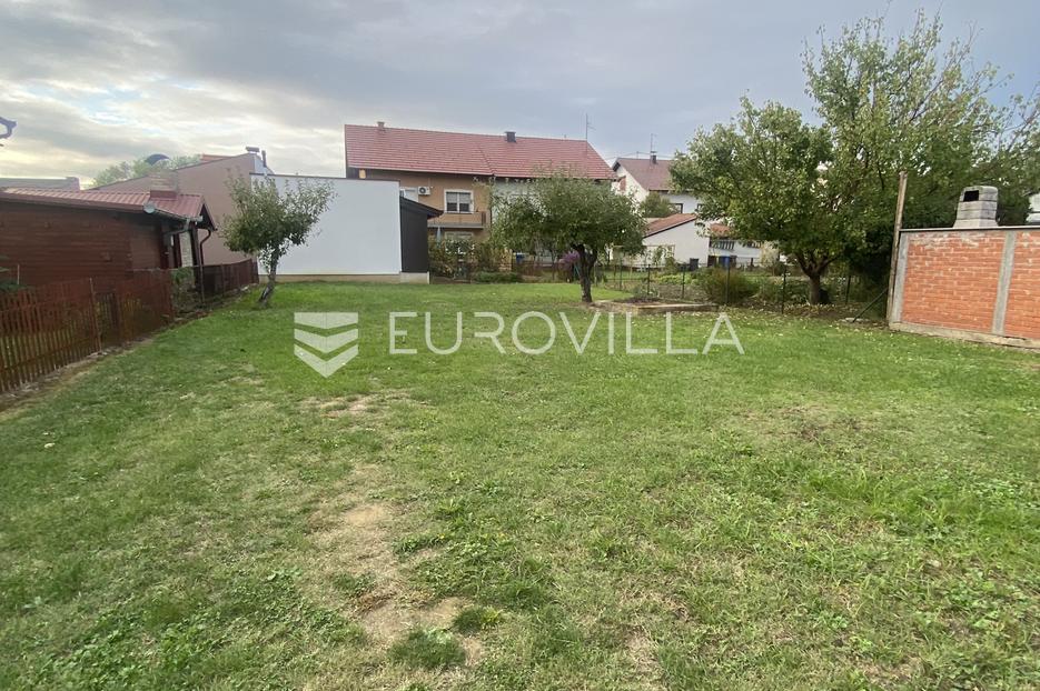 Maison À vendre -  Slavonski Brod