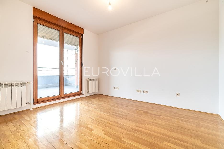 Business premises For rent - Grad Zagreb Trešnjevka - Sjever