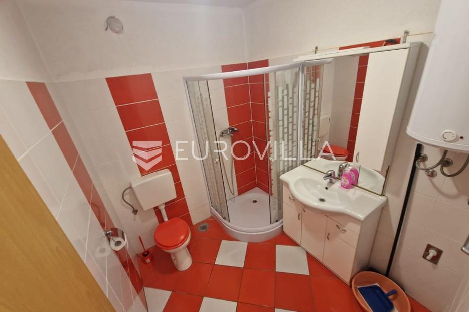 Appartement À vendre -  Vir