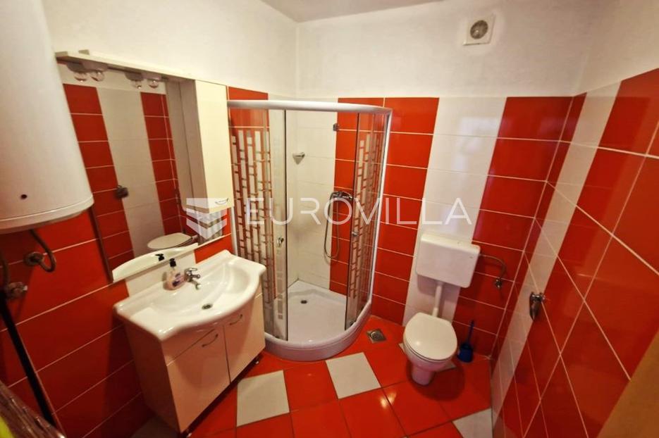 Appartement À vendre -  Vir