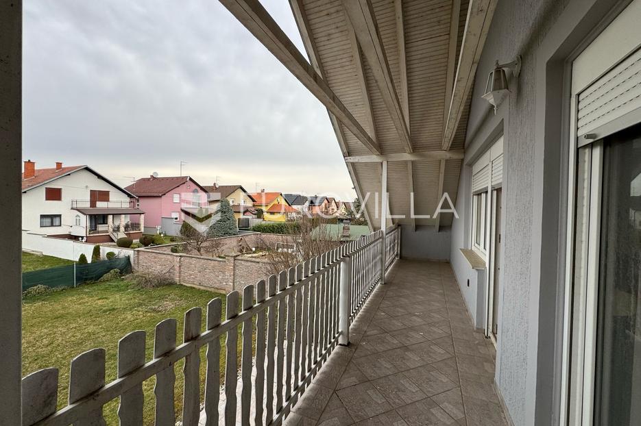 Kuća Na prodaju - Osječko-baranjska Đakovo